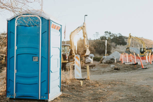 Porta potty delivery and setup in Central Point, OR