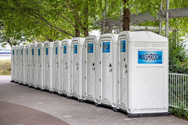 Best Luxury portable toilet rental  in Central Point, OR